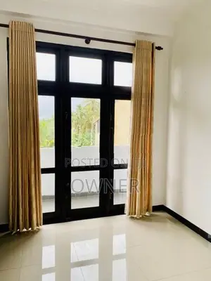 01 Large Single Room for Rent in Malabe Thalahena - Boys Only