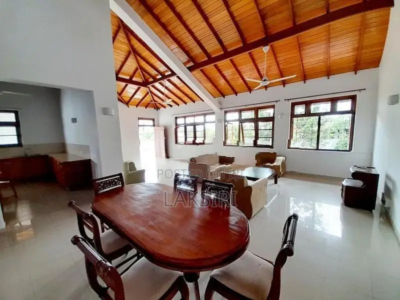 Semi Furnished 1st Floor House Rent Nawala Gunasekara Garden Koswathth
