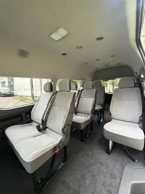 Toyota Hiace GDH Highroof 2026