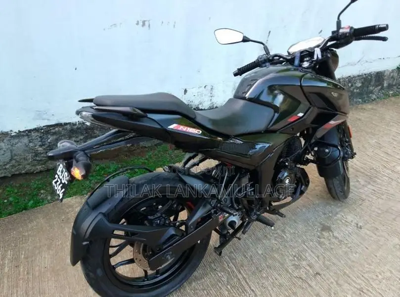 Bajaj Pulsar NS160 2025