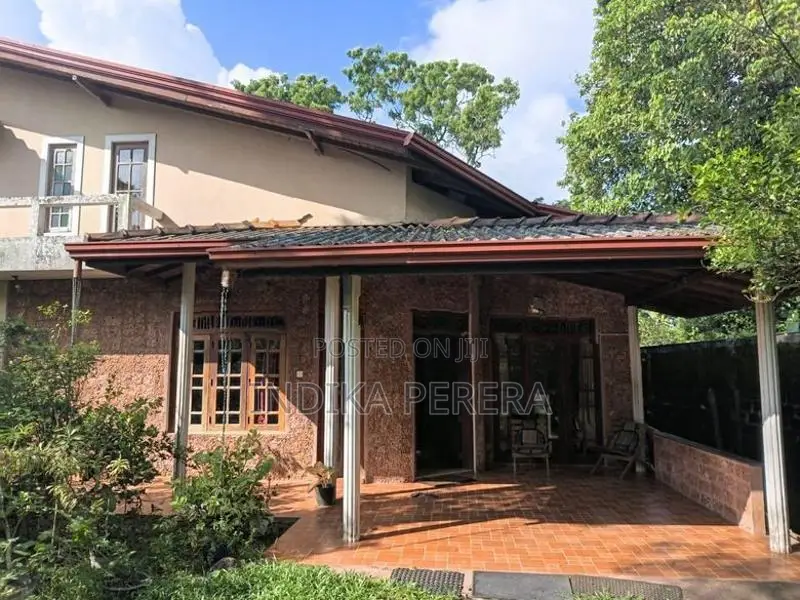 4 Bedrooms House for Sale in Kotte