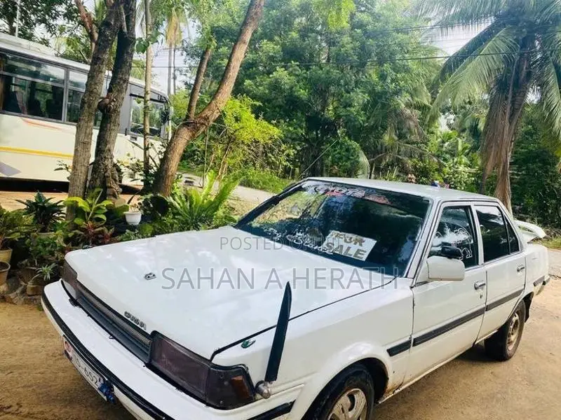 Toyota Carina 1985