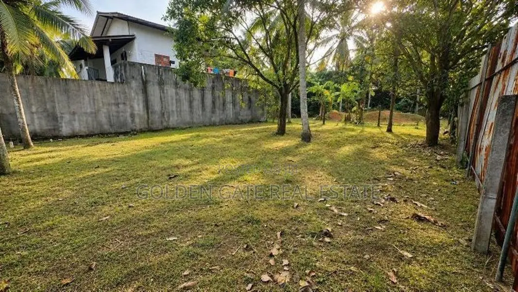 Kiribathgoda High Value Land in A Fast Growing Area