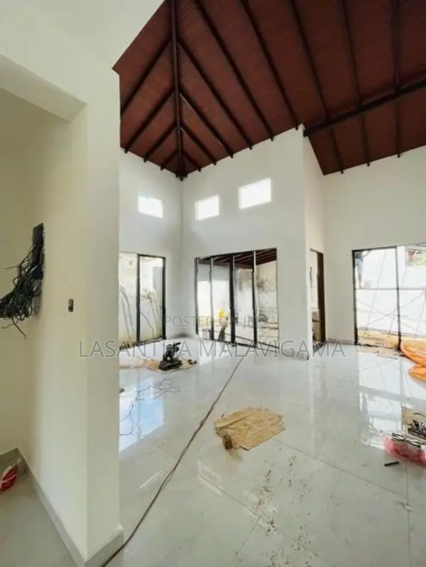 Brand New Two Storey House for sale in Athurugiriya