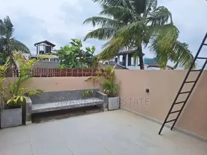 Tissa Mawatha Dehiwela - Brand New Architect Designed Houses for Sale