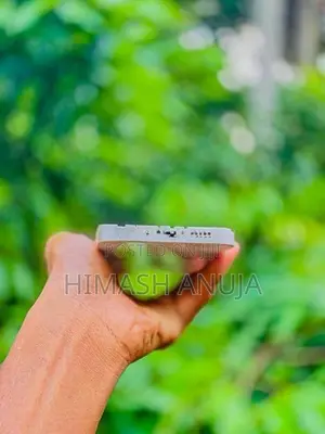 Apple iPhone 13 (Used)
