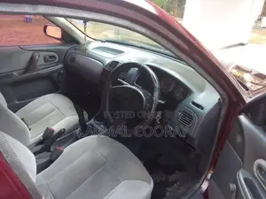 Mazda Familia 1999