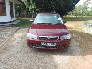 Mazda Familia 1999