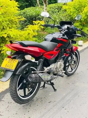 Bajaj Pulsar 150 2016