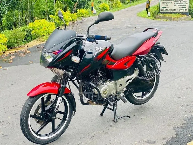 Bajaj Pulsar 150 2016