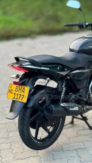 Bajaj Pulsar 150 2018