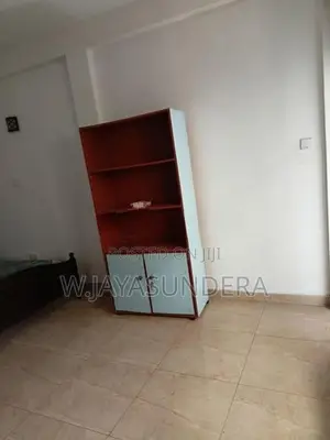 Ensuite Room -Nugegoda Town Suburb