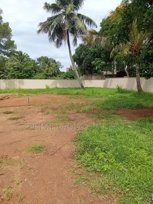 Residencial Land for Sale in Nawala