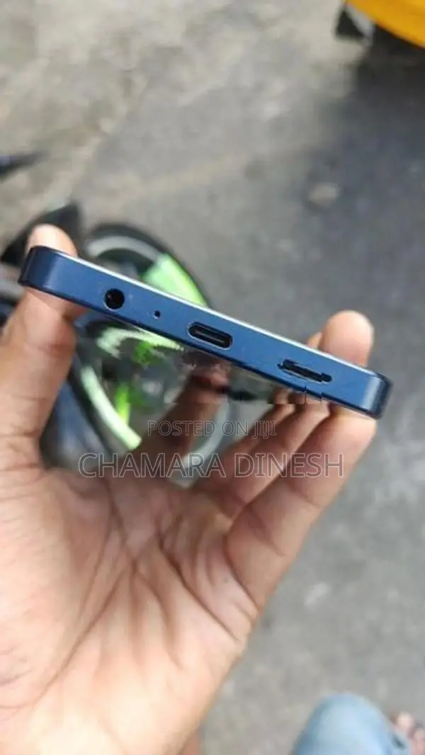 Samsung Galaxy A06 (Used)