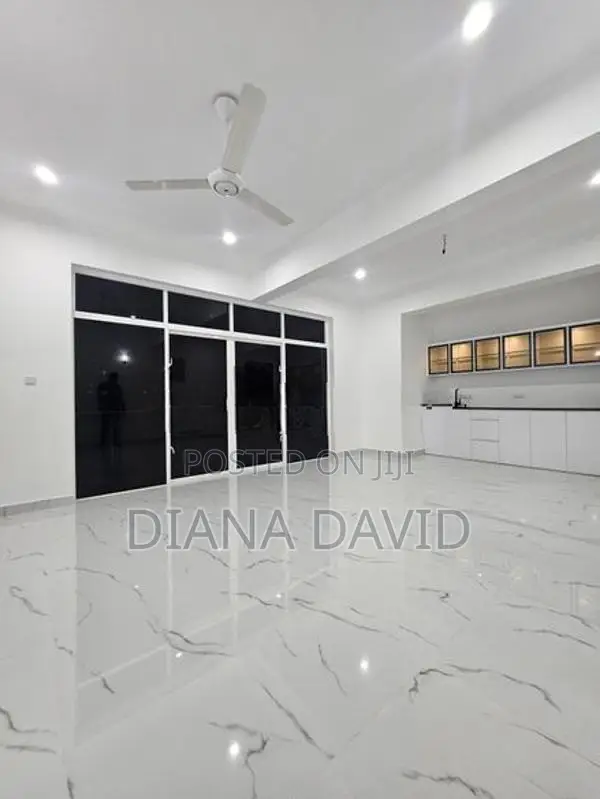 Super Luxury Brand New Apartment for Sale Kollupitiya