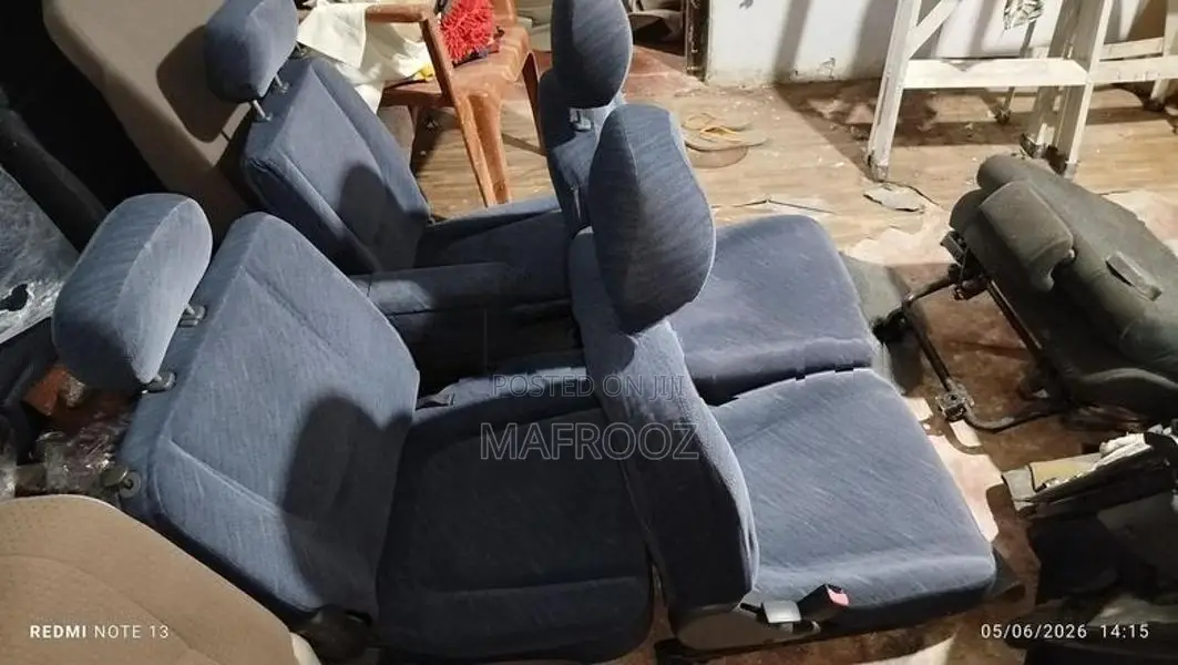 Suzuki Every Buddy Van Adjustable Seat Set