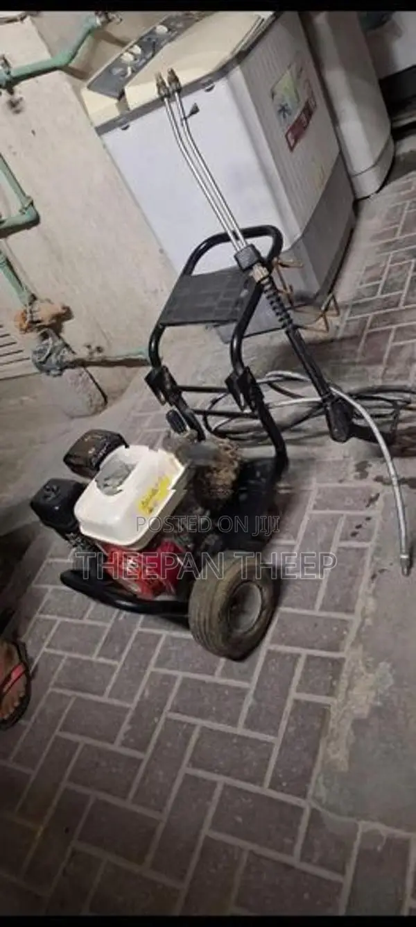 Gasoline-Powered Pressure Washer