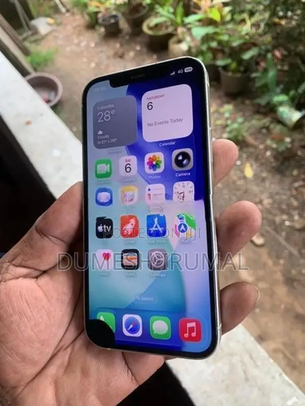Apple iPhone 12 (Used)