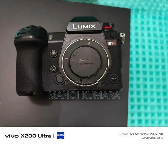 Panasonic S1R 47MP Mirrorless Camera