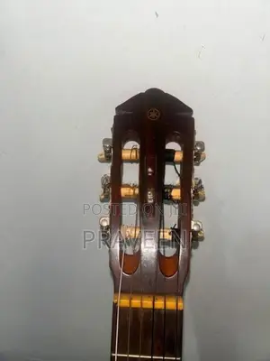 Yamaha Classic Guitar