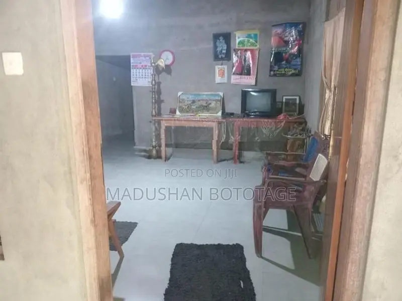 Land with House for Sale Kandy