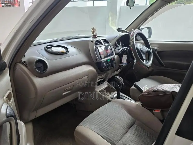 Toyota RAV4 J 2003