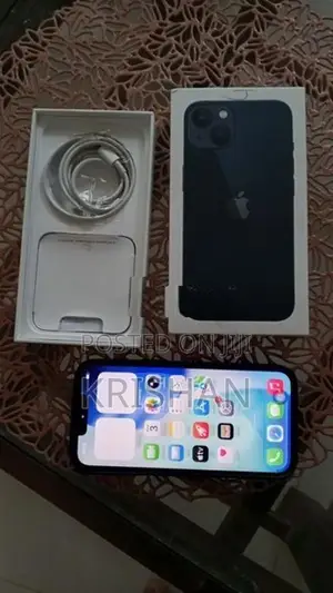 Apple iPhone 13 (Used)