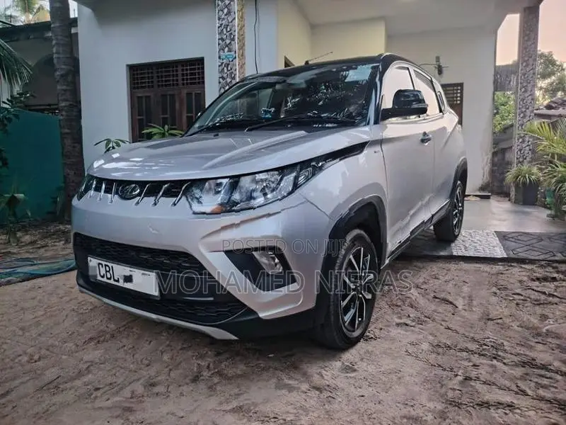 Mahindra KUV 100 2021
