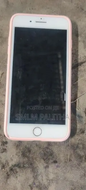 Apple iPhone 7 Plus red (Used)