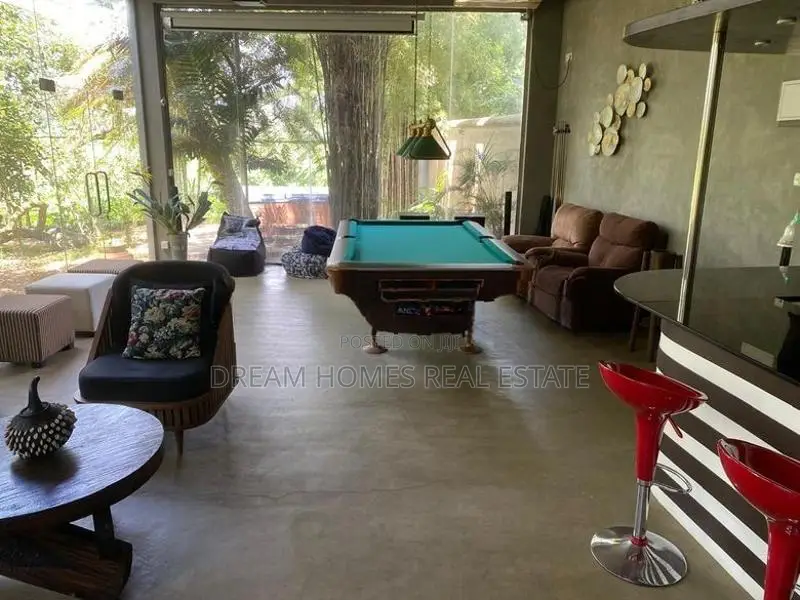 Luxurious Villa-Style House for Sale – Maharagama