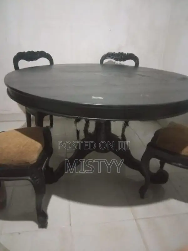 Buruta Wood Table