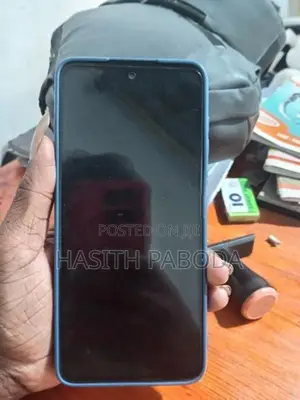 Moto E22s (Used)