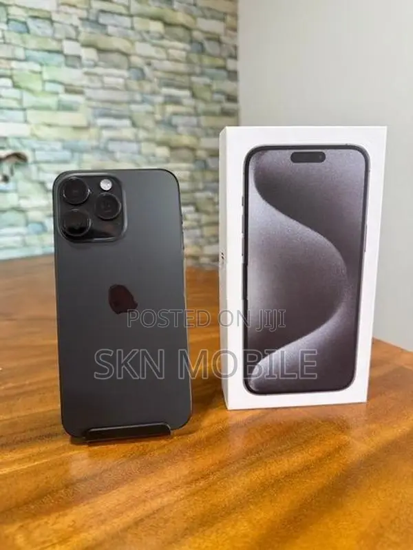 Apple iPhone 15 Pro Max 512GB (Used)