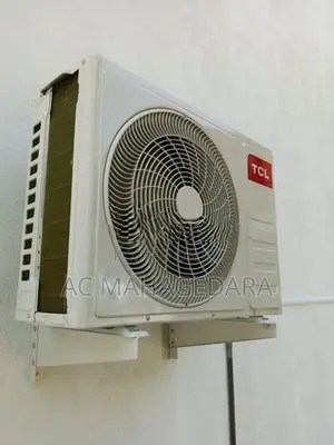 12000BTU TCL Non Inverter Brand New Ac