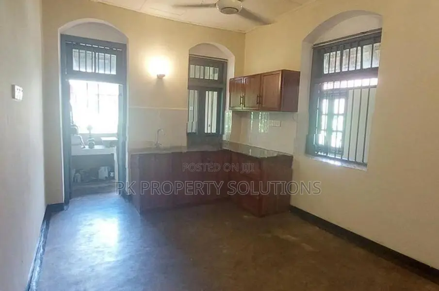 Apartment for Rent in Colombo 05 ( File No 3234 A)