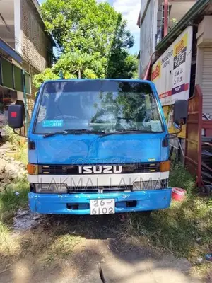 Isuzu 150 1976