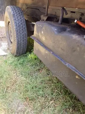 Isuzu 150 1976