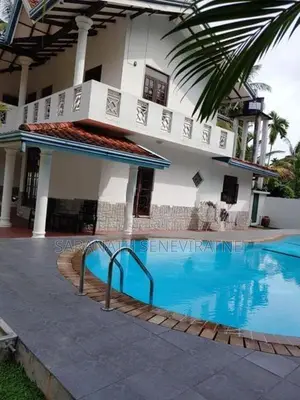 Villa Type Luxury House with Swimming Pool Ambalangoda Galle