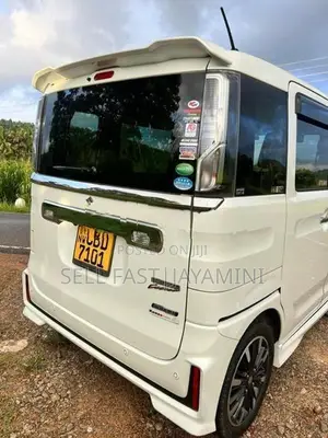 Suzuki Spacia 2017