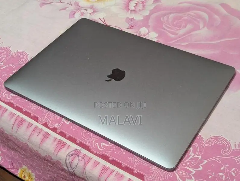 Apple MacBook Pro