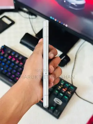 Google Pixel 7a 128GB (Used)