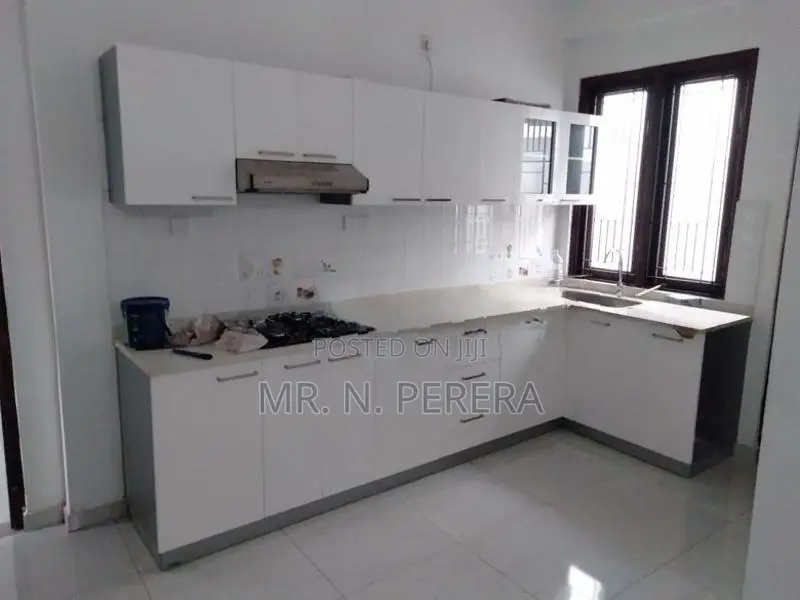 Two-Story House for Rent at Mount Lavinia - MRE 108