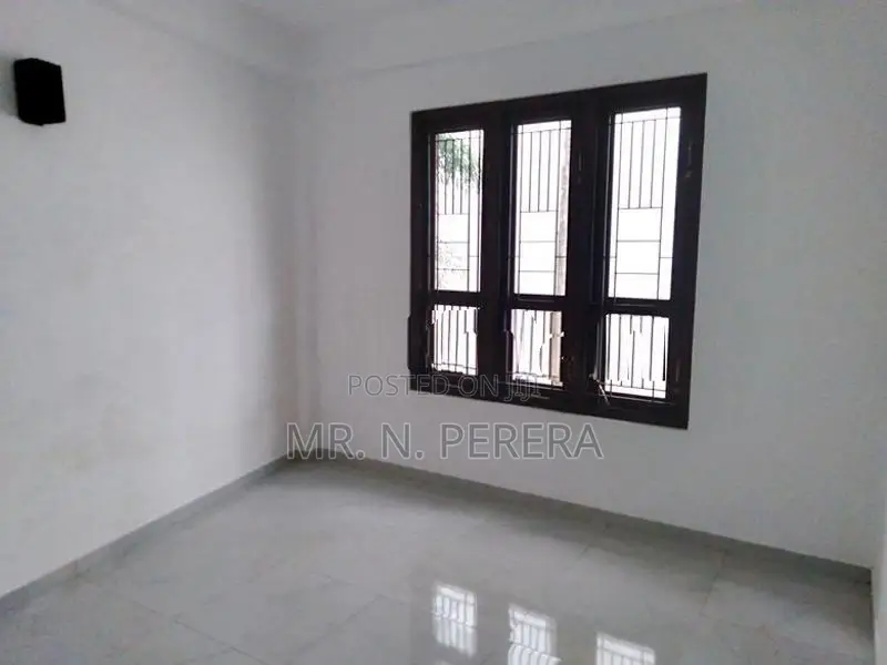 Two-Story House for Rent at Mount Lavinia - MRE 108