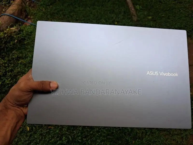 Asus Vivobook i3 12th Gen