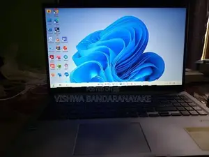 Asus Vivobook i3 12th Gen