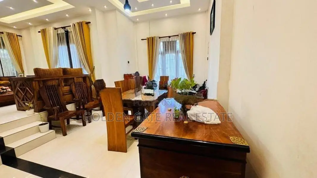 Super Elegant Three Storey house for sale in Yakkala city