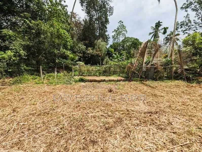 කඩවත – ඉඹුල්ගොඩින් සුපිරි බිම් කොටස්
