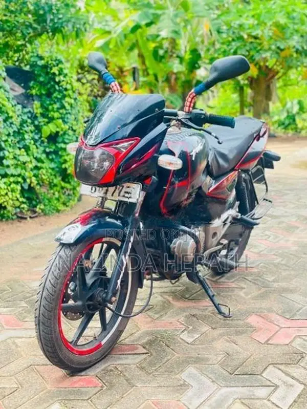 Bajaj Pulsar 150 2014