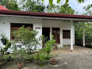 Near Bus Route 10 P House for Sale in Polgasowita
