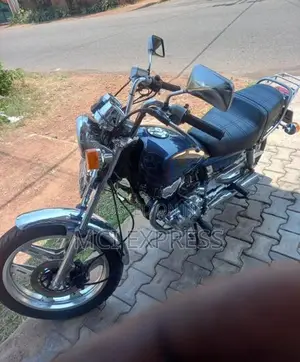 Honda LA Custom 2011